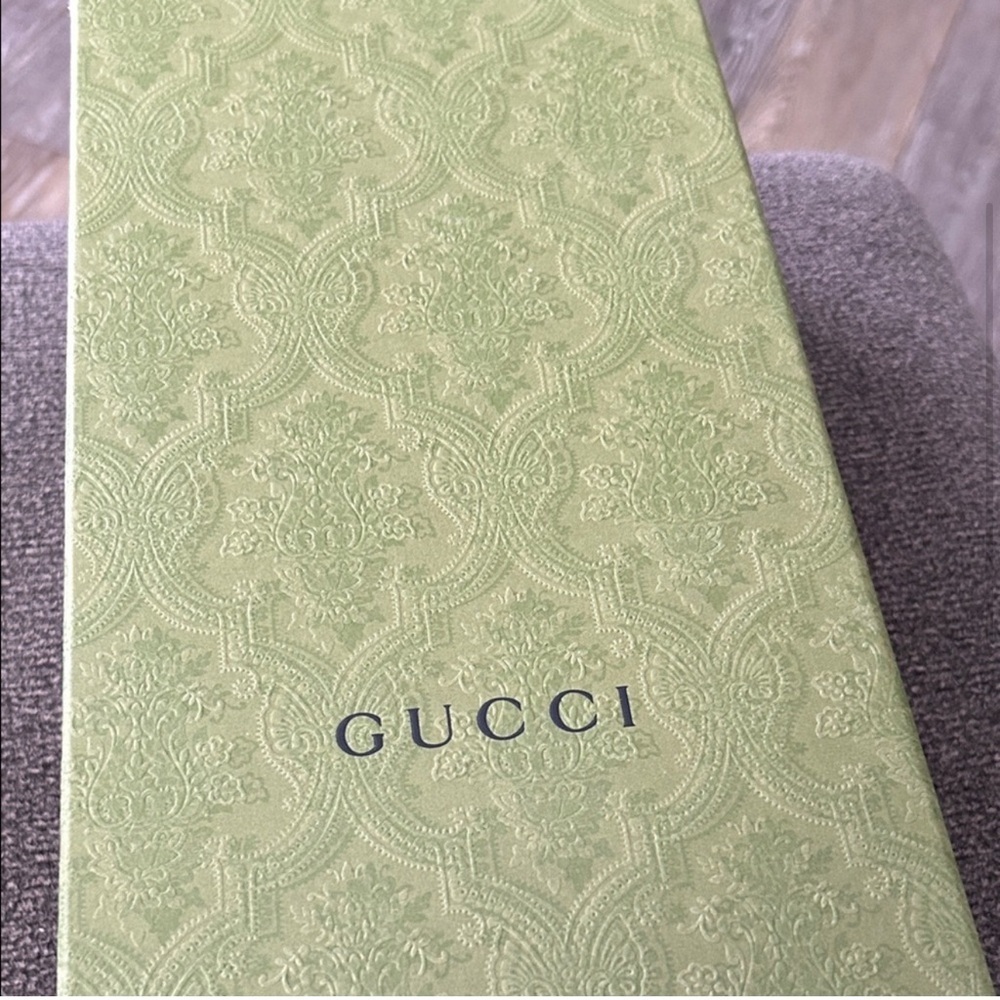 Gucci GG Marmont Leather Thong Sandals • Black • Size 39 - Picture 5 of 8